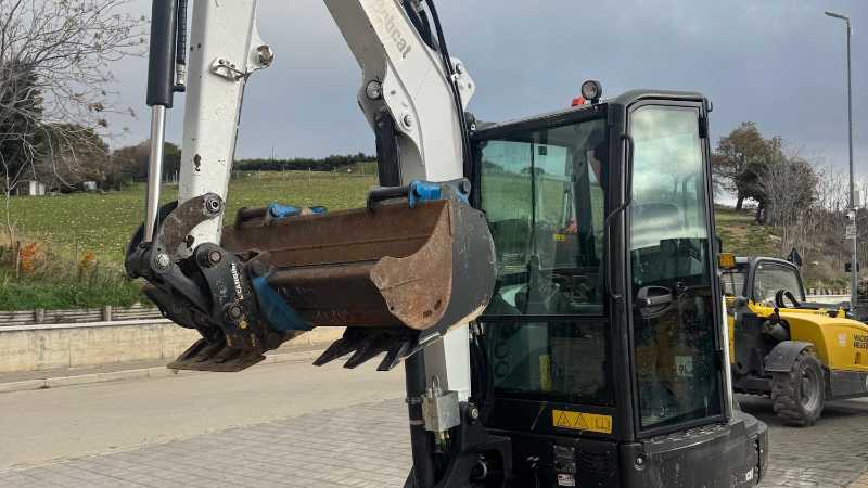 OmecoHub - BOBCAT E34